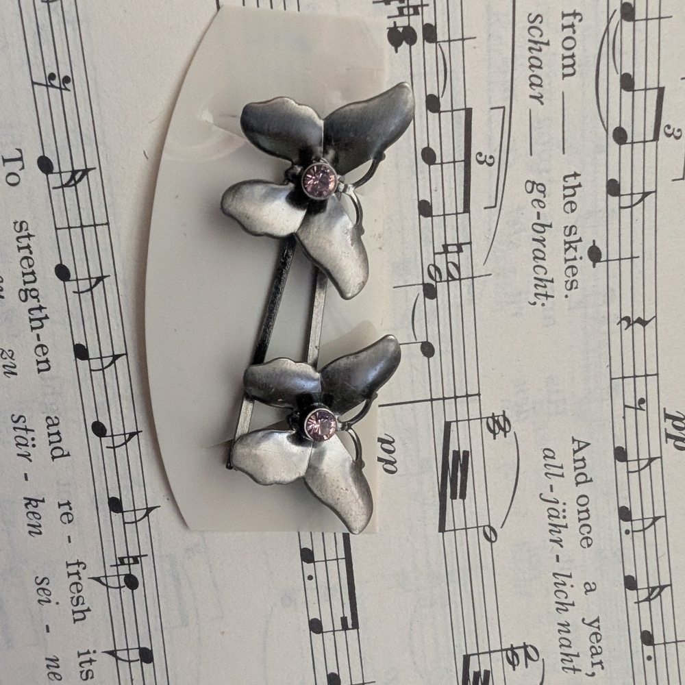 Silver Butterfly Hair Clips With Purple Stone - Picture 6 of 6